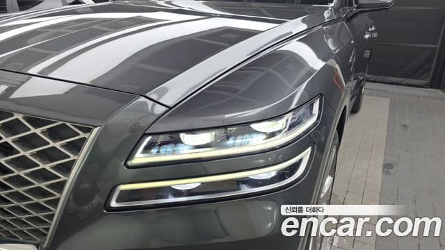 Genesis GV80 2021 — ფოტო 19/39