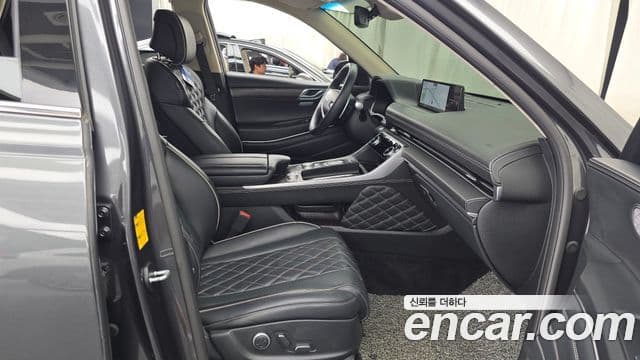 Genesis GV80 2021 — ფოტო 13/39