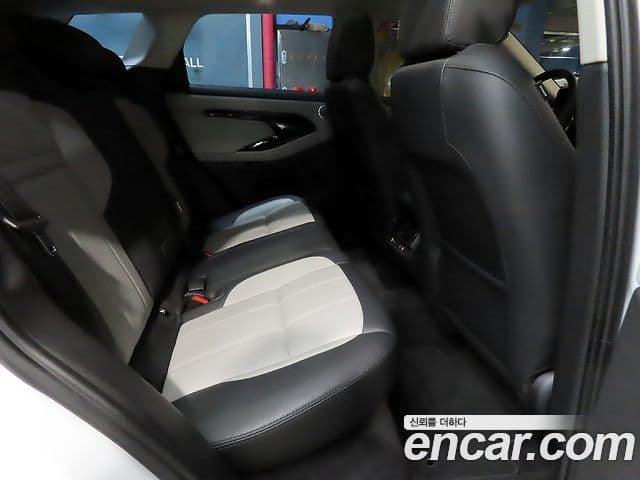 Land Rover Range Rover Evoque 2024 — Şəkil 12/20