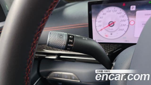 Genesis GV80 Coupe 2024 — Photo 35/35