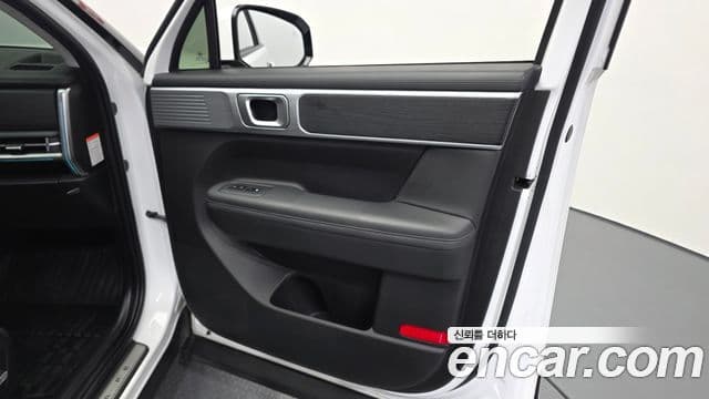 Hyundai Santa Fe 2023 — ფოტო 21/35