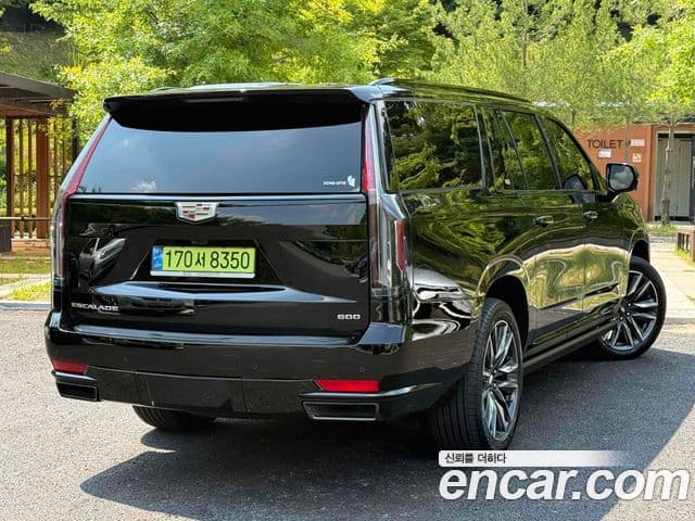Cadillac Escalade 2024 — фото 4 из 20