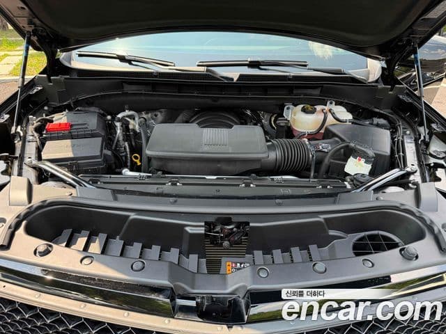 Cadillac Escalade 2024 — фото 17 из 20