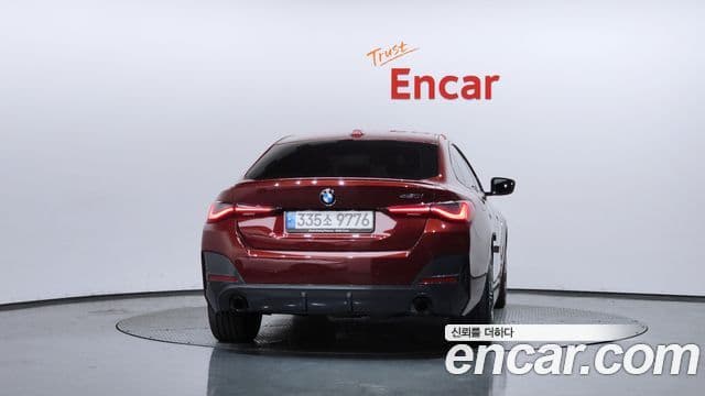 BMW 4 Series 2021 — ფოტო 19/20