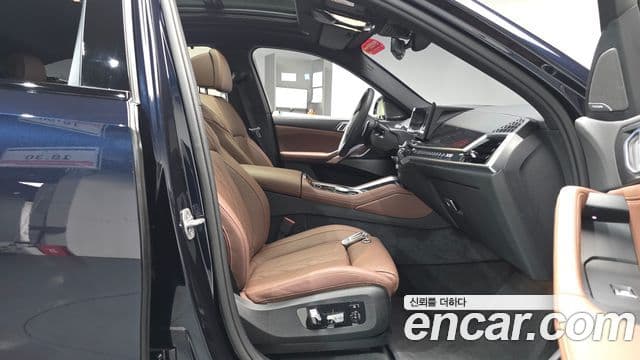 BMW X6 2025 — Photo 22/36