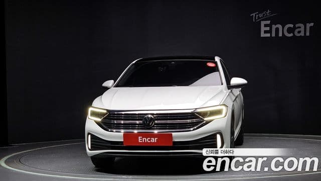 Volkswagen Jetta 2023 — Şəkil 3/20