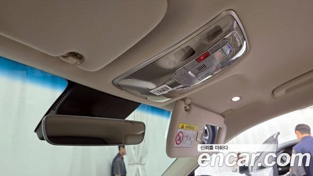 Genesis GV70 2024 — Şəkil 18/20
