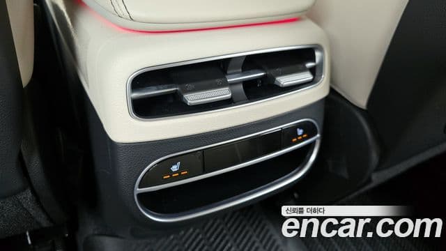 Genesis GV70 2024 — Şəkil 19/20