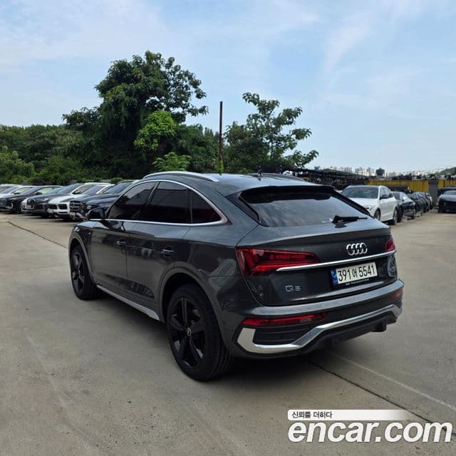 Audi Q5 2023 — Şəkil 4/20