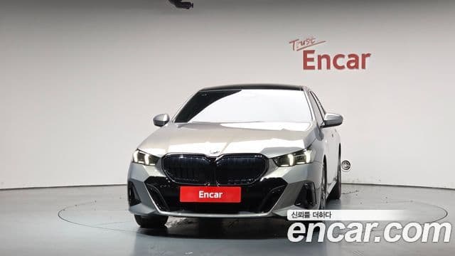 BMW 5 Series 2025 — Şəkil 3/20