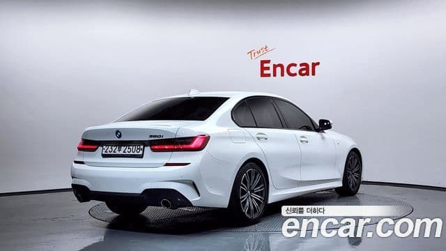 BMW 3 Series 2020 — фото 2 из 20