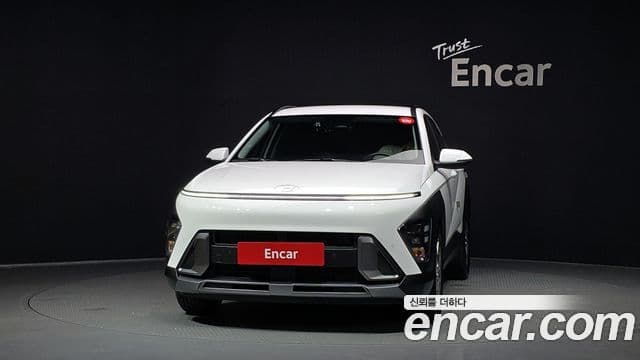 Hyundai Kona 2023 — Фото 3/20