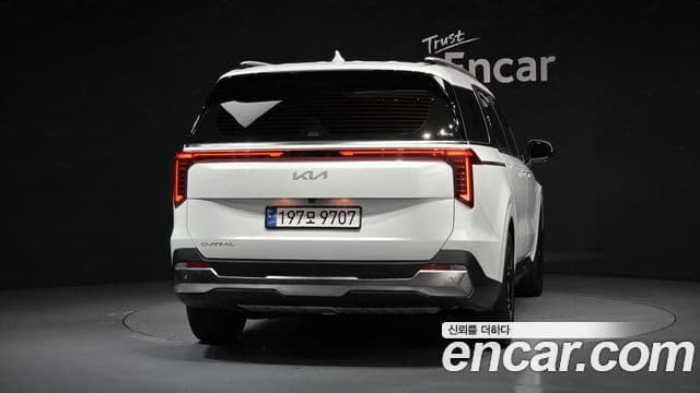Kia Carnival 2024 — Фото 4/20