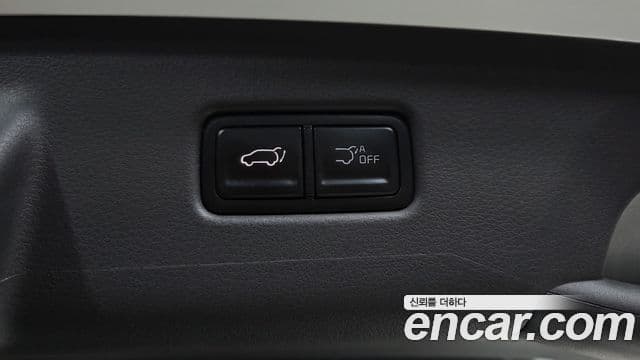 Kia Carnival 2024 — Фото 19/20