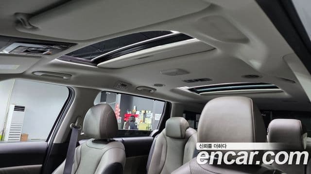 Kia Carnival 2024 — Фото 20/20
