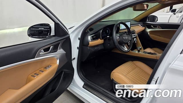 Genesis G70 2022 — ფოტო 9/20