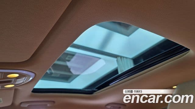 Genesis G70 2022 — ფოტო 19/20
