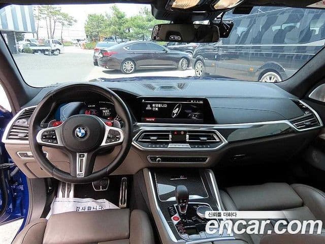 BMW X5M 2021 — Photo 19/20
