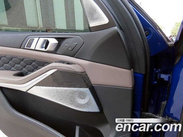BMW X5M 2021 — Photo 11/20