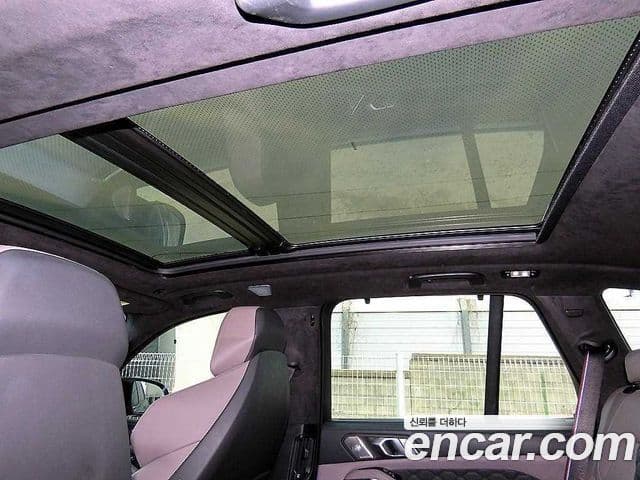 BMW X5M 2021 — Photo 13/20