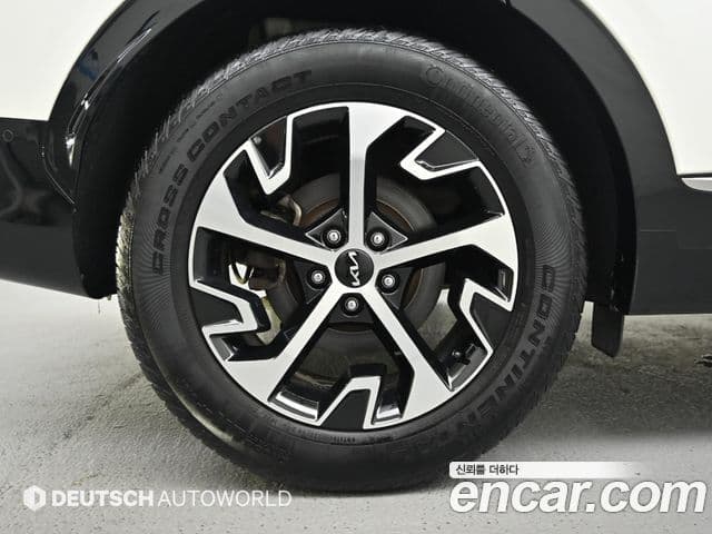 Kia Sportage 2022 — Фото 4/20
