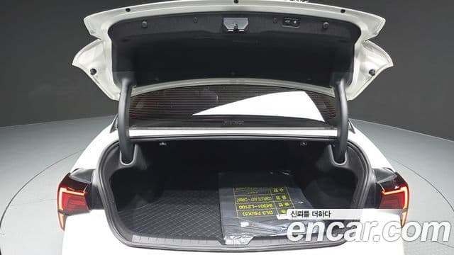 Kia K5 2026 — Photo 27/32