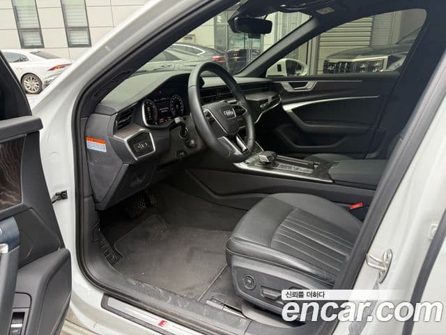 Audi A6 2021 — Şəkil 8/17