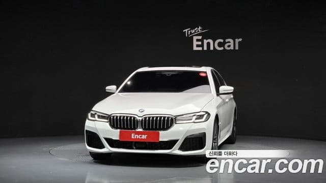 BMW 5 Series 2022 — ფოტო 3/20