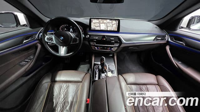 BMW 5 Series 2022 — фото 7 из 20