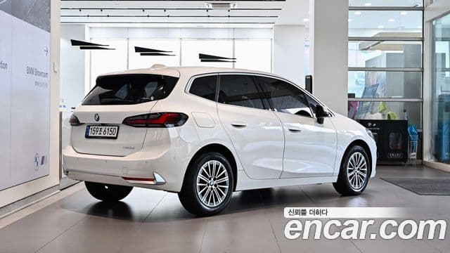 BMW 2 Series Active Tourer 2024 — ფოტო 4/20
