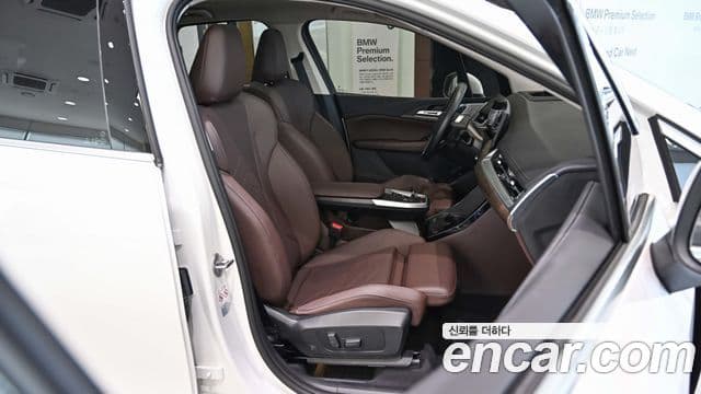 BMW 2 Series Active Tourer 2024 — ფოტო 13/20