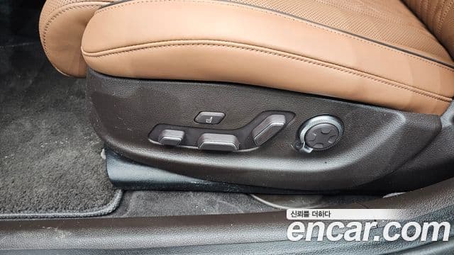 Genesis G80 2021 — ფოტო 22/30