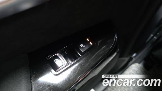 Kia Mohave The Master 2023 — Photo 13/33
