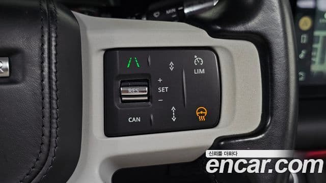 Land Rover Defender 2021 — ფოტო 14/20