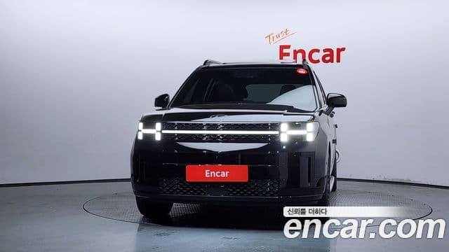 Hyundai Santa Fe 2023 — ფოტო 3/20