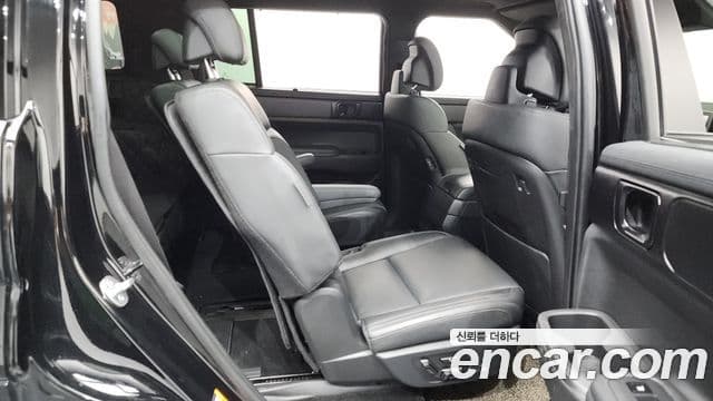 Hyundai Santa Fe 2023 — ფოტო 12/20