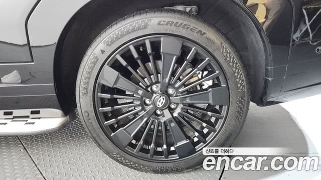 Hyundai Santa Fe 2023 — Photo 37/37