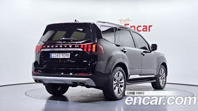 Kia Mohave The Master 2023 — ფოტო 2/20