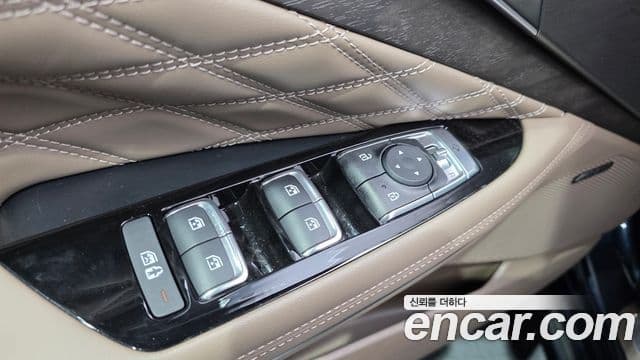 Kia K8 2024 — Photo 12/33