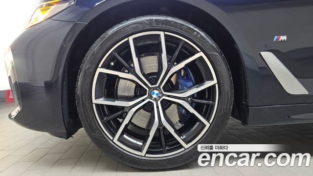 BMW 5 Series 2022 — Şəkil 5/20