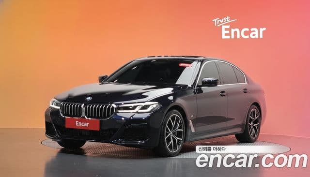 BMW 5 Series 2022 — Şəkil 1/20