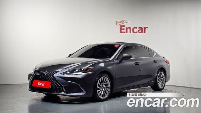 Lexus ES300h 2021 — Şəkil 9/20