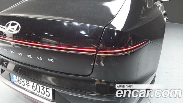 Hyundai Grandeur Hybrid 2022 — Şəkil 23/32