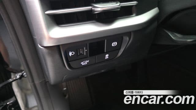 Hyundai Grandeur Hybrid 2022 — Şəkil 29/32
