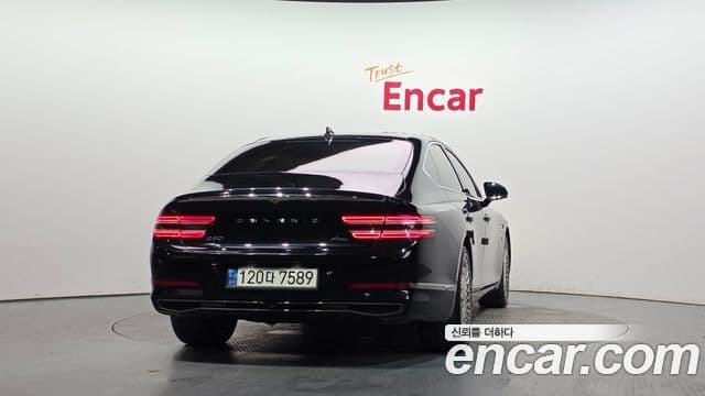 Genesis Electrified G80 2021 — ფოტო 4/20