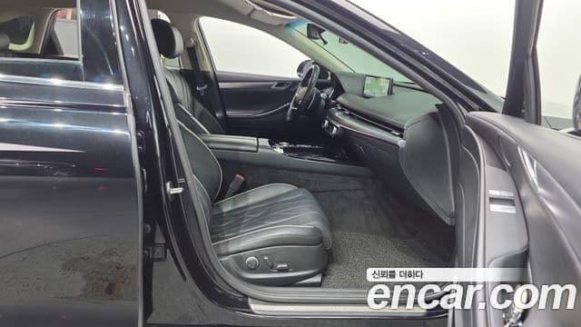 Genesis Electrified G80 2021 — ფოტო 11/20