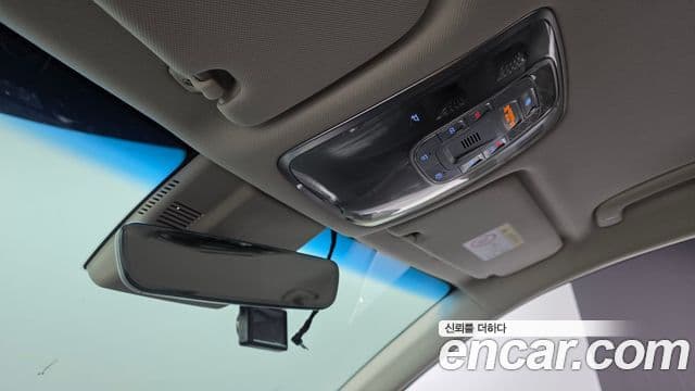Genesis Electrified G80 2021 — ფოტო 18/20