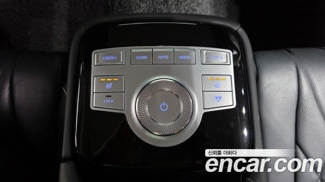 Genesis Electrified G80 2021 — ფოტო 19/20