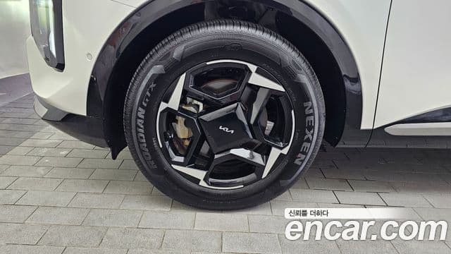 Kia Sportage 2025 — Şəkil 30/32