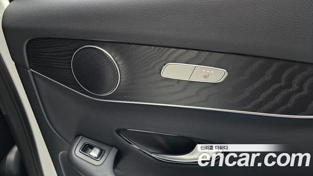 Mercedes-Benz GLC-Class 2019 — ფოტო 19/20